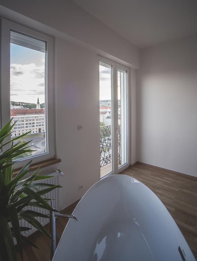 The Grand View Apartmán *
